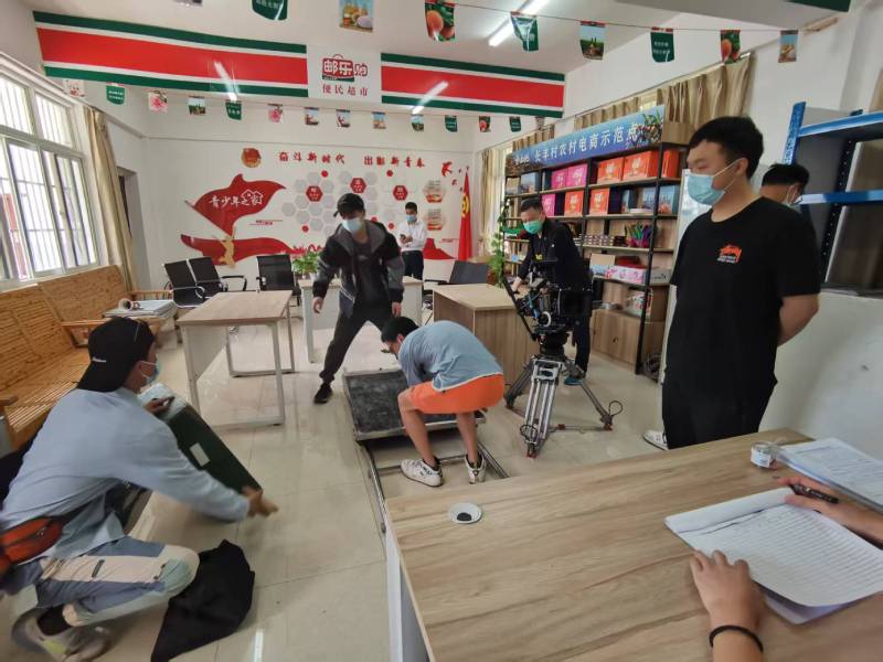商丘广告片拍摄公司：极简主义践行者，少即是多的视觉哲学